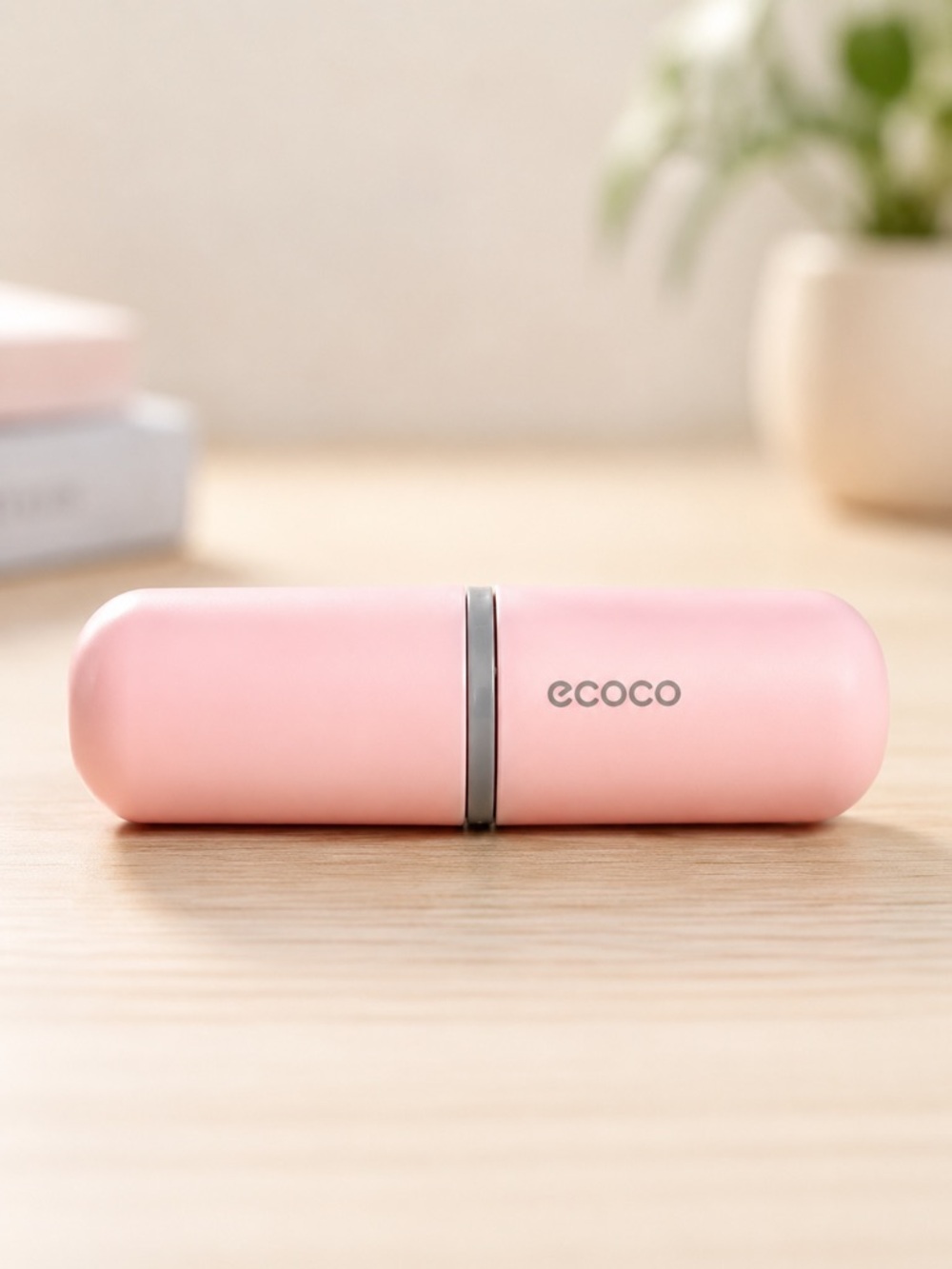 Pink Travel Toothbrush Holder